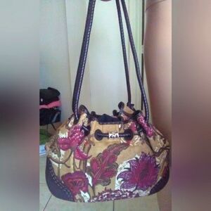 BNWOT BRIGHTON SHOULDER BAG FLORAL RED BEIGE BROWN CANVAS & LEATHER